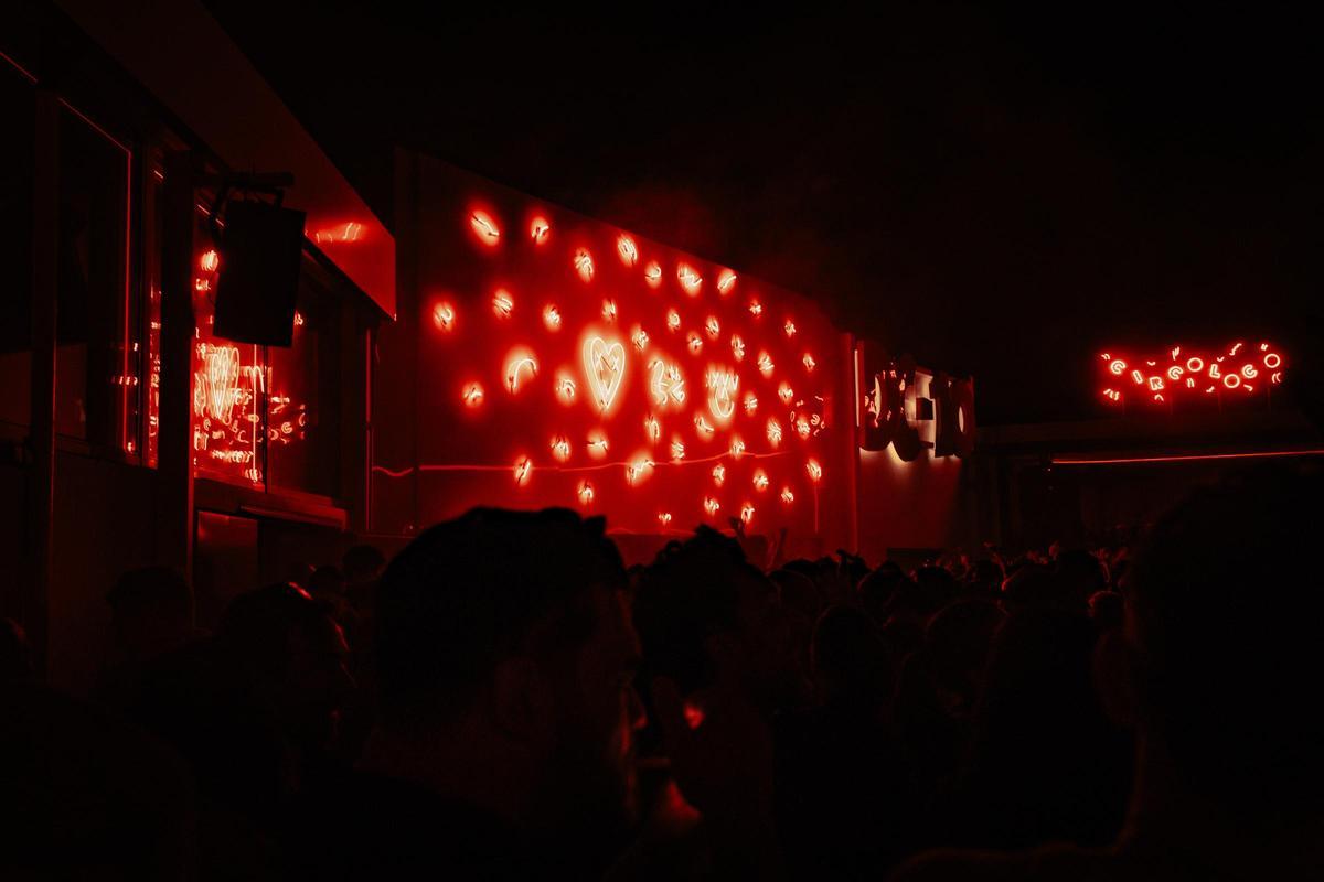 Circoloco es una de las fiestas más destacadas del verano ibicenco desde hace más de 25 años.