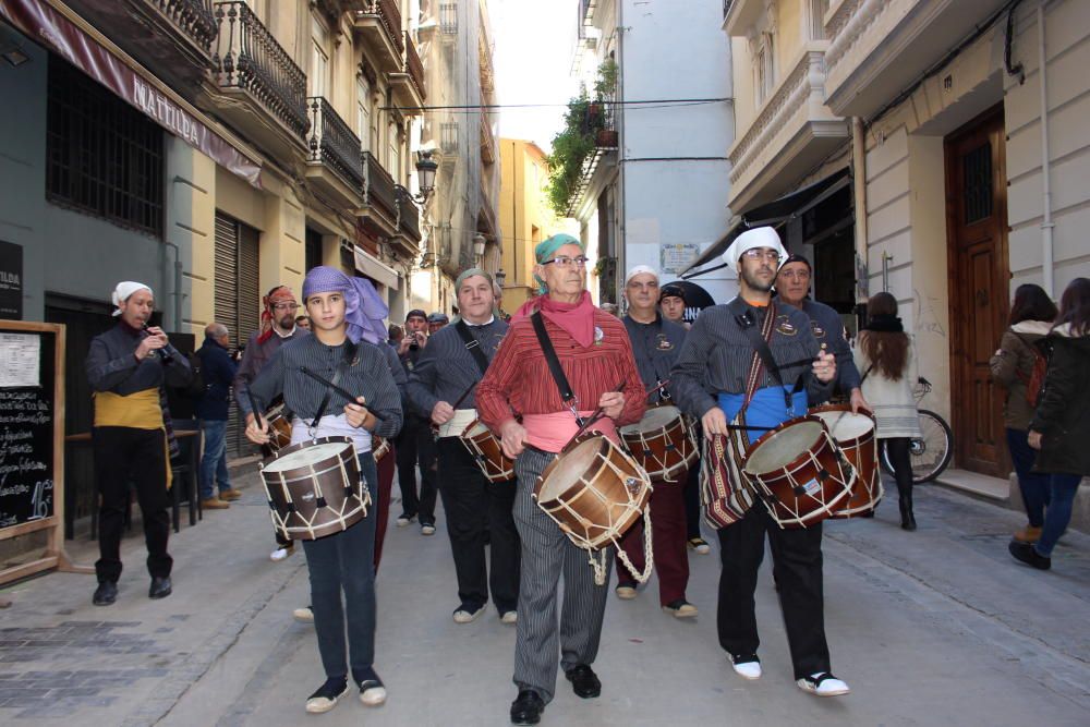 Fiesta fallera decimonónica para celebrar el aniversario del Patrimonio