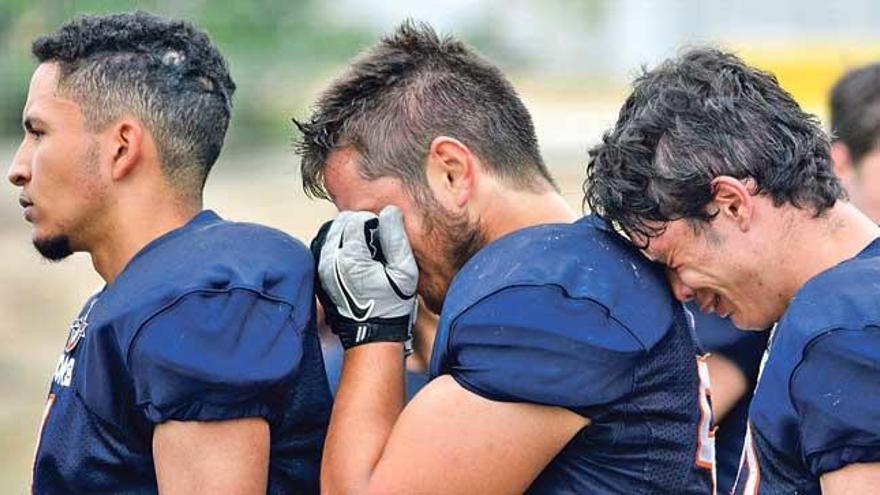 El Voltors queda eliminado al viajar con solo nueve jugadores a Gijón