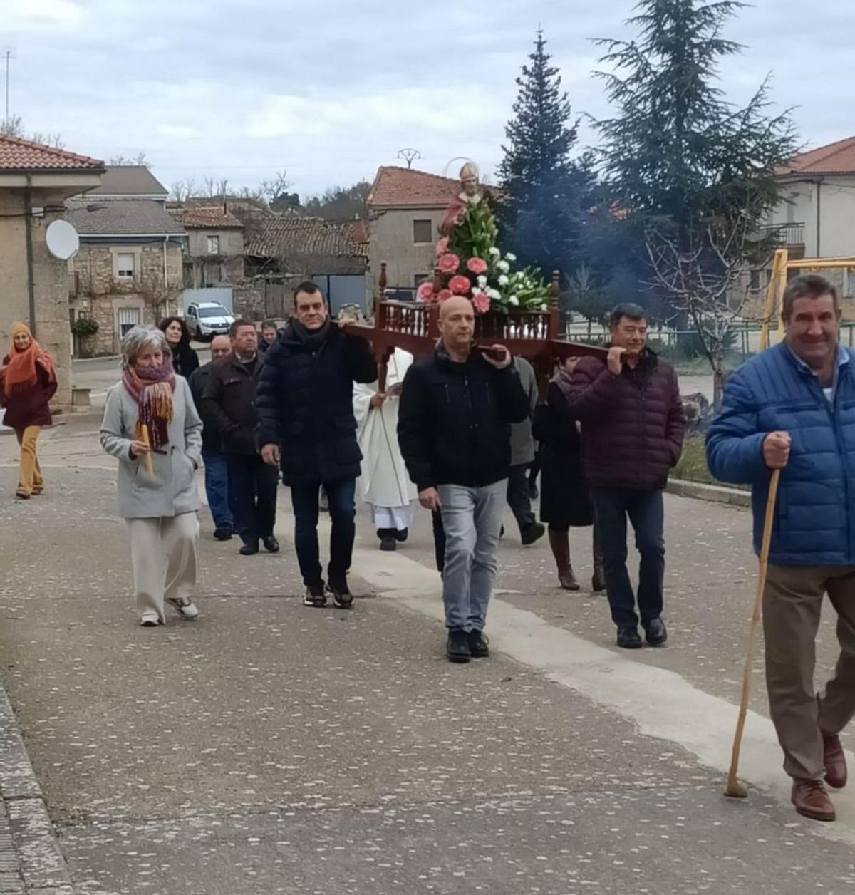 Procesión de San Amaro en Brandilanes. | Chany Sebastián