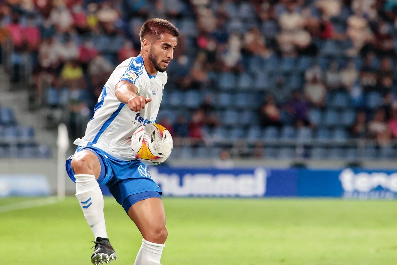 Encuentro entre el CD Tenerife y la SD Eibar