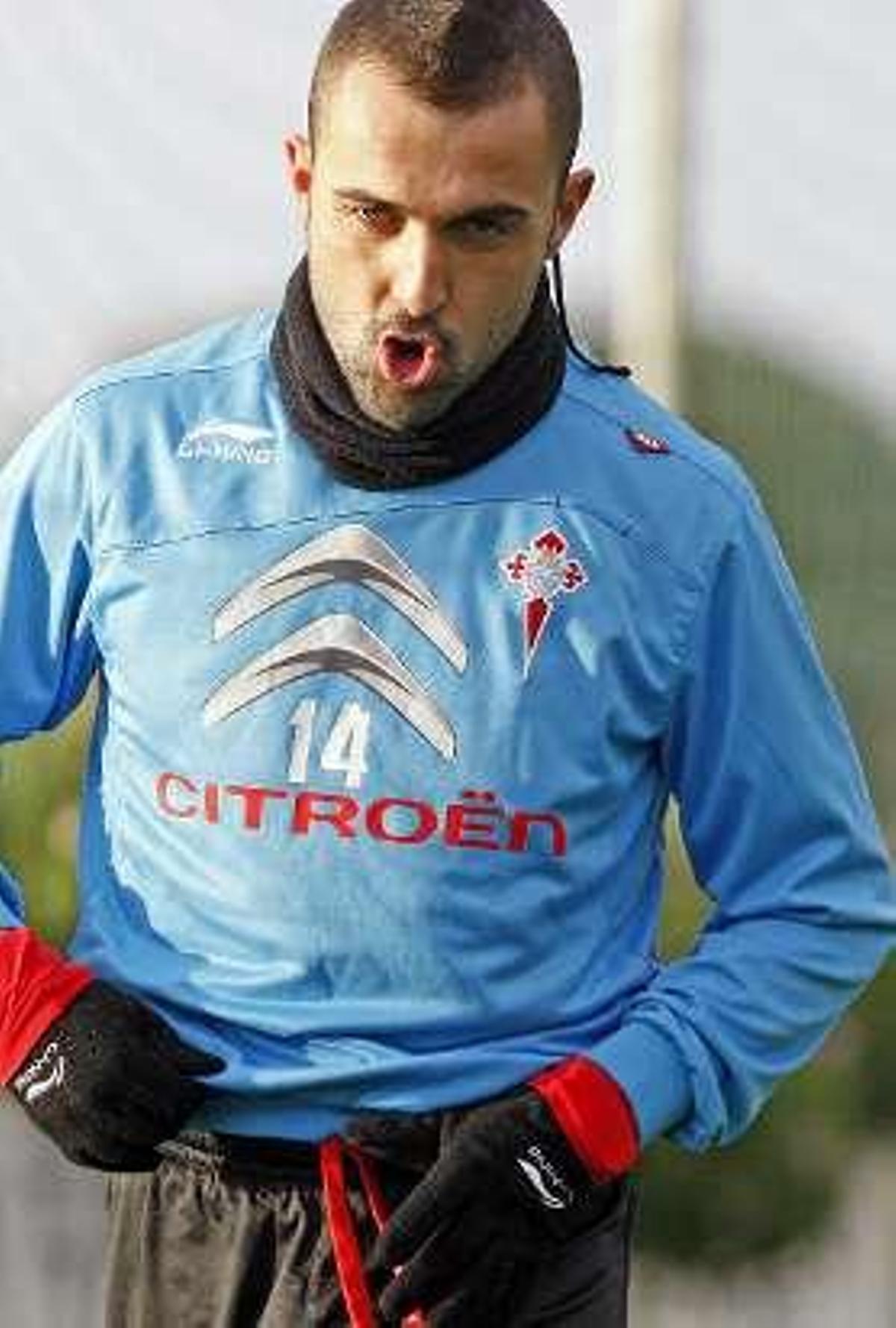 El Celta ha pedido a  Jota, Bustos y David  que se busquen equipo