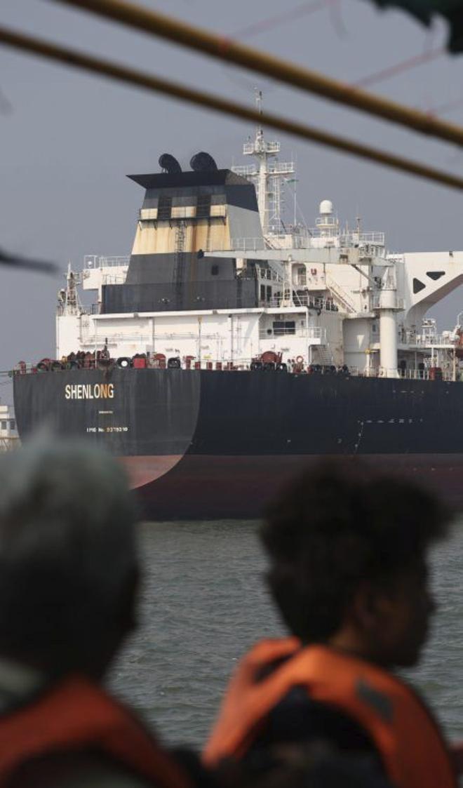 L’Organització Marítima Internacional demana un corredor per a vaixells atrapats