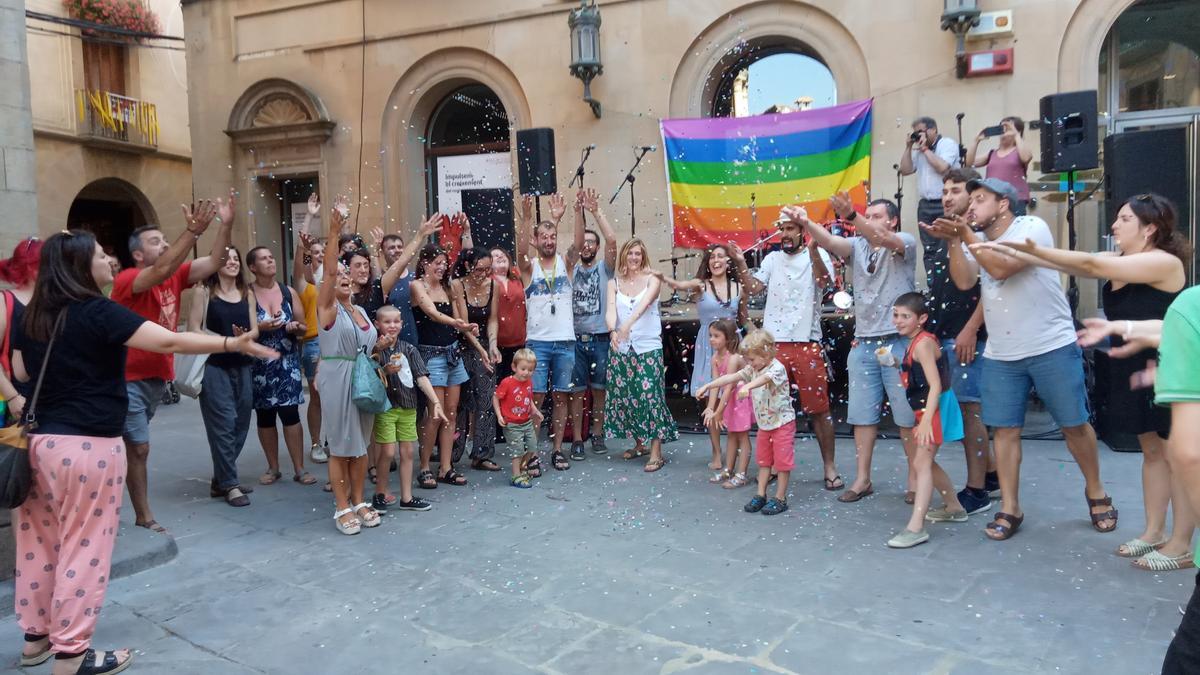 Imatge d&#039;arxiu de la primera celebració del dia de l&#039;Alliberament LGTBIQ+ a Solsona