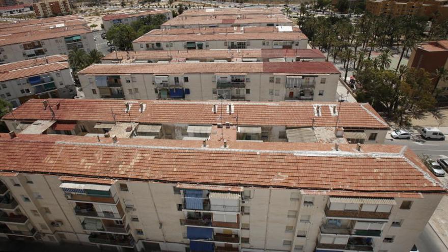 El Consell socorre a 1.163 familias sin recursos de Alicante con ayudas al alquiler