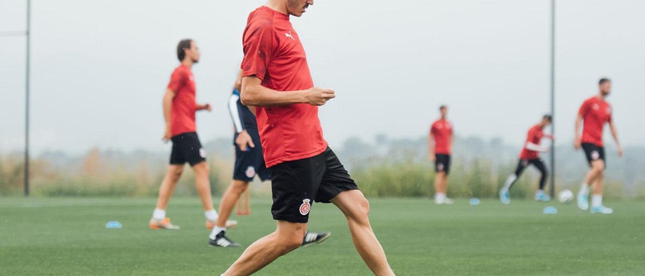 Jozabed Sánchez, durante un entrenamiento con el Girona. // FDV