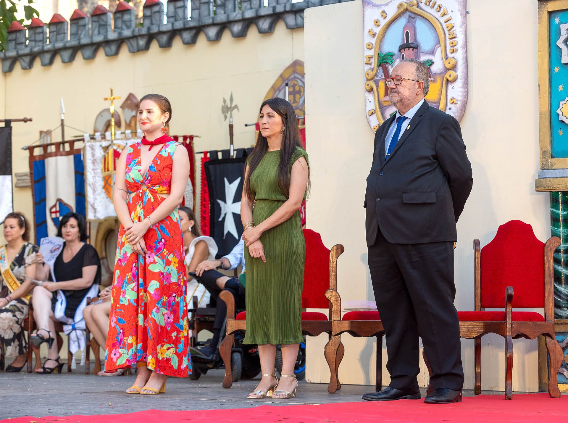 Los Moros y Cristianos de San Blas arrancan con la presentación de cargos y el Pregón