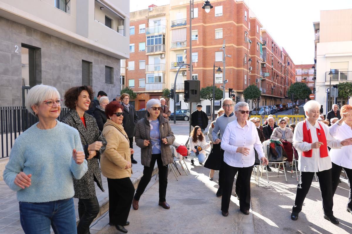 Asistentes a la inauguración