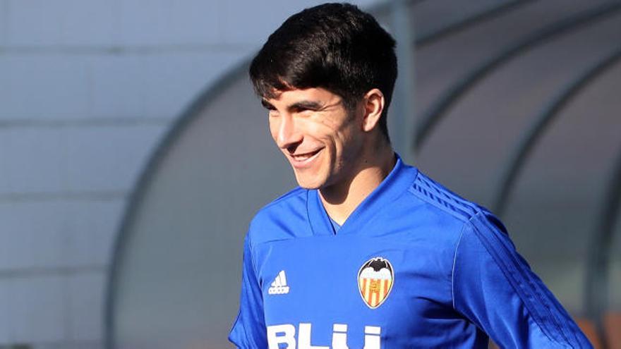 Carlos Soler valora el papel del Valencia CF en Champions