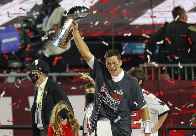 Tom Brady conquista su séptima Superbowl