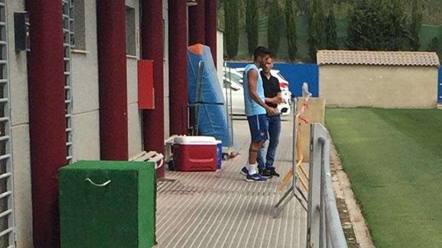 Camarasa se niega a entrenar