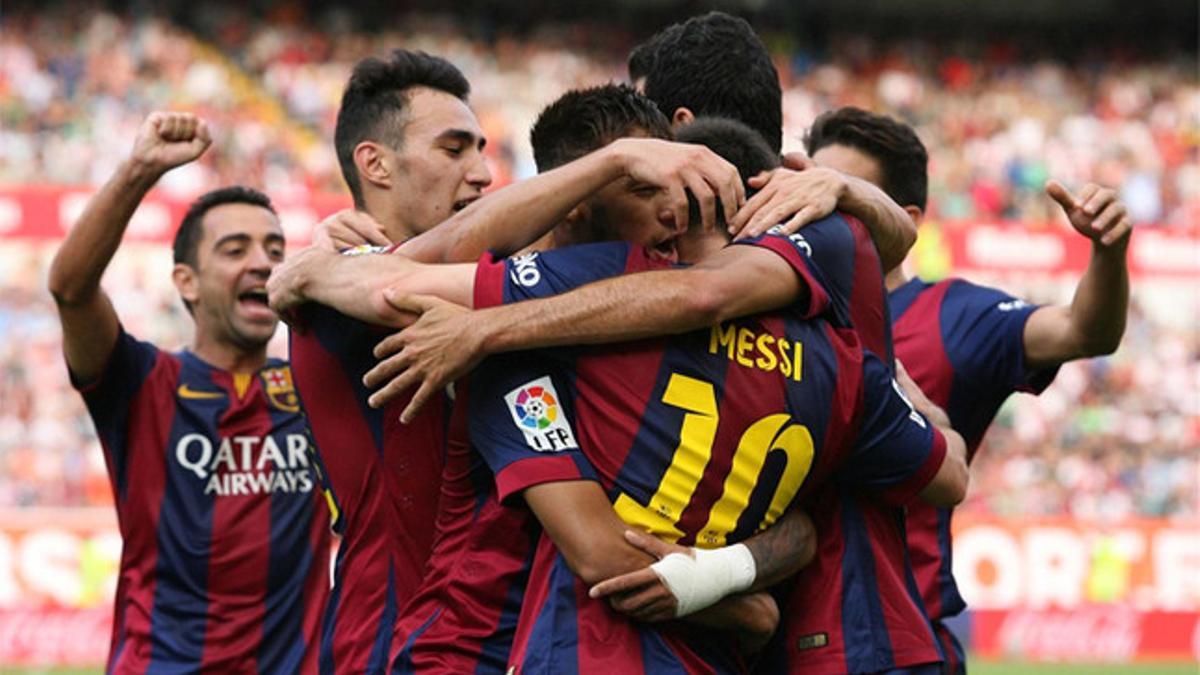 Los jugadores del Barça, celebrando un gol en Vallecas