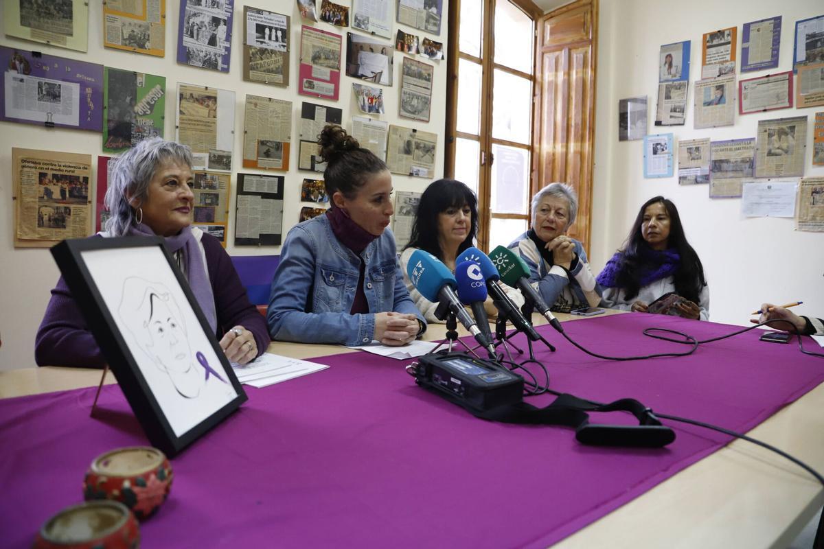 Rueda de prensa de la Plataforma Contra la Violencia de las Mujeres.