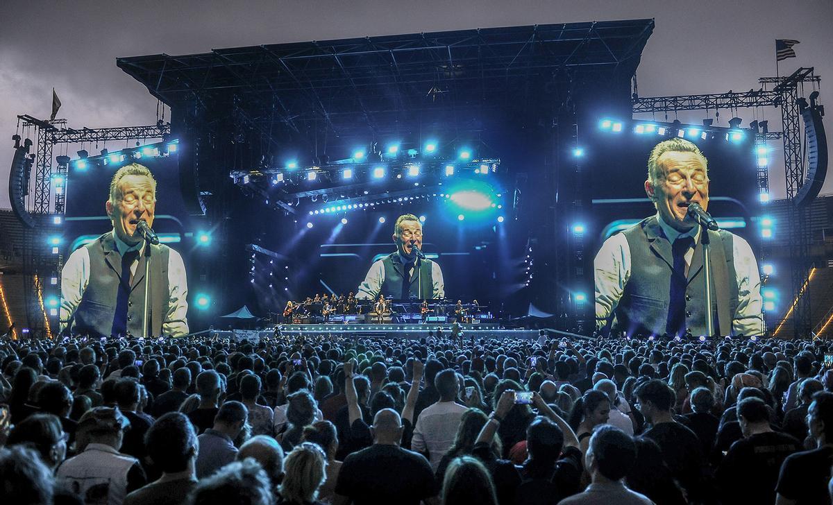 Último concierto de Bruce Springsteen con la E Street Band en el Estadi Olímpic