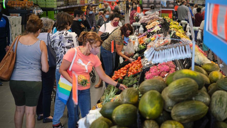 Cae a mínimos el número de familias canarias con todos sus miembros en el paro