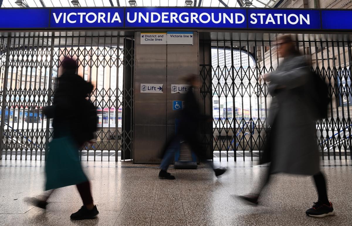 La huelga en el metro de Londres paraliza todas las líneas