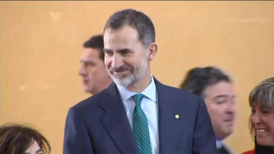 Felipe VI llega al Mobile Congress rodeado de expectación