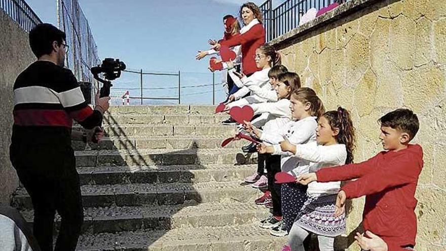 Un &#039;lipdub&#039; per conscienciar de donar sang