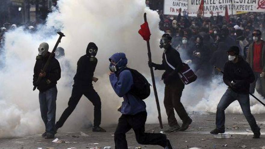 Muere un sindicalista tras resultar herido en una manifestación en Atenas