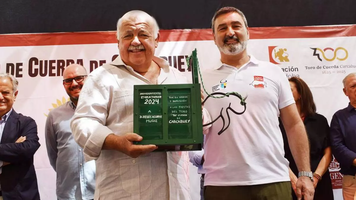 Jesús Aguirre ya ejerce como embajador del toro de cuerda