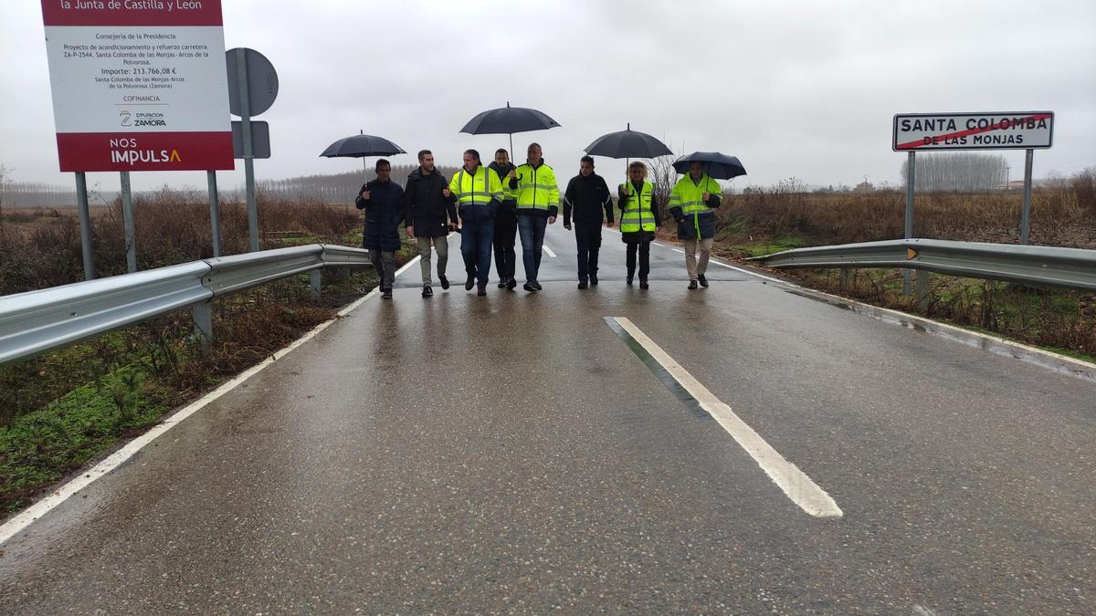 mejoras en carreteras y accesos y edificios públicos mejoras en carreteras y accesos y edificios públicos