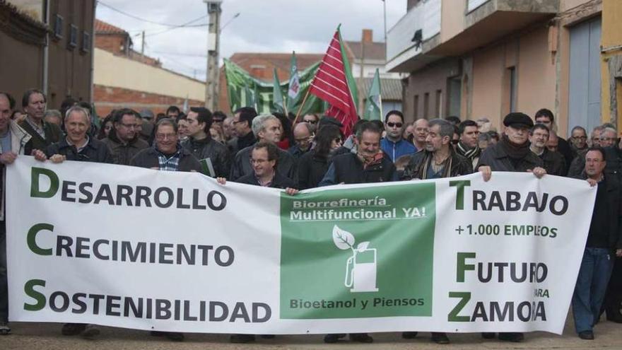 Manifestación en Barcial del Barco celebrada hace un año a favor de la biorrefinería multifuncional.