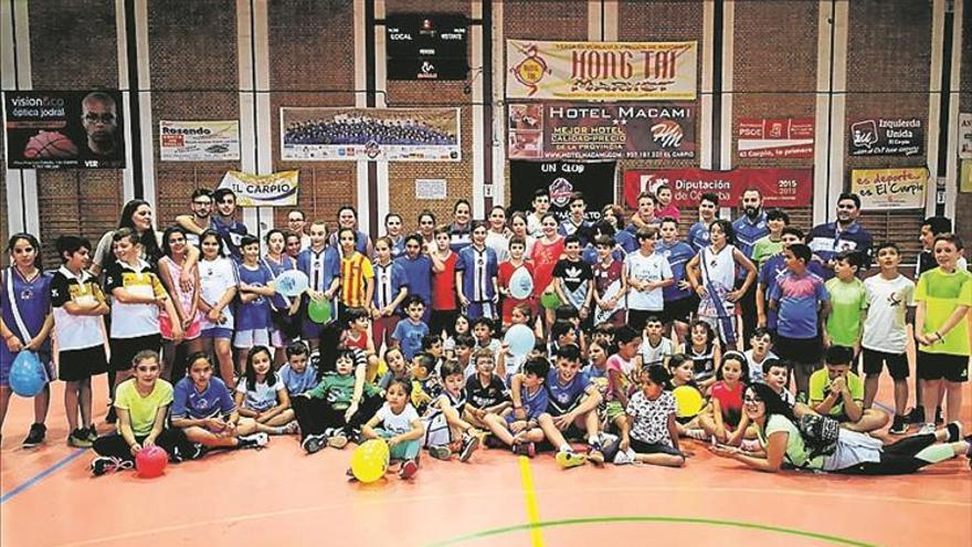 El CB Alto Guadalquivir impulsa el amor al baloncesto durante el mes