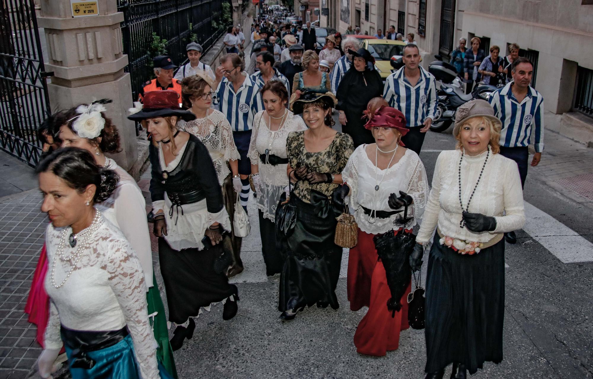 Alcoy revive la época de su gran despertar