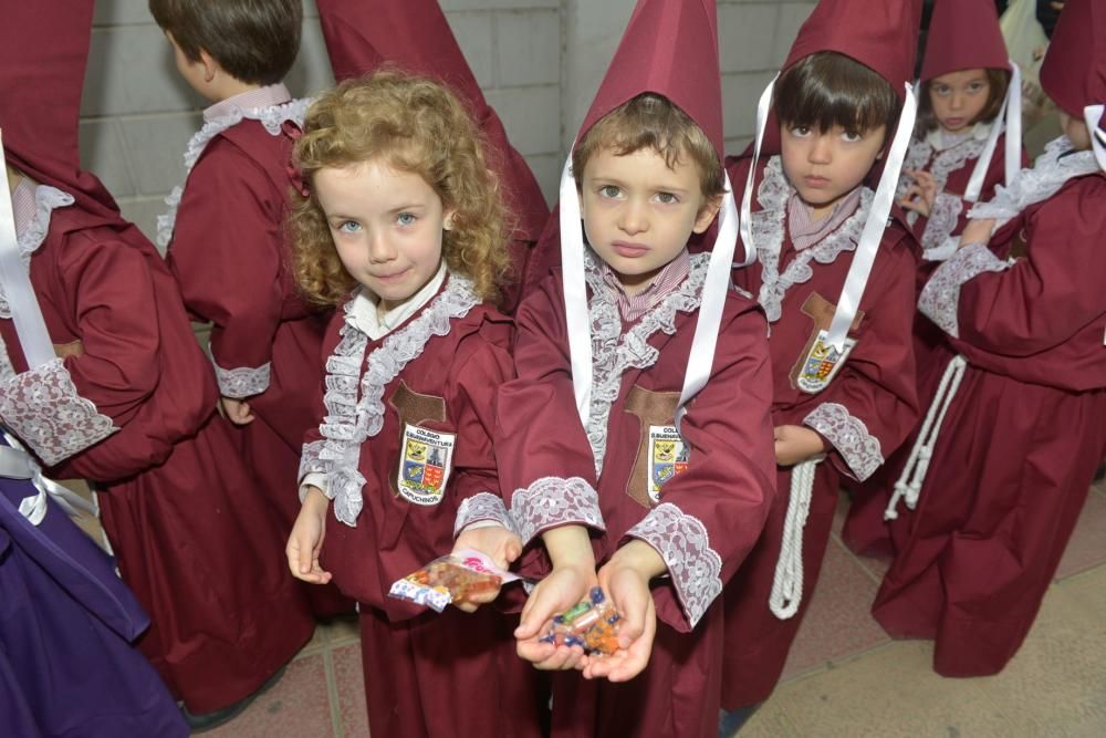 Procesión de los alumnos de Capuchinos