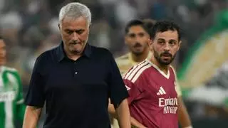 La primera rajada de Mourinho: "Los jugadores del Betis intentaron condicionar al árbitro y los del Madrid no"