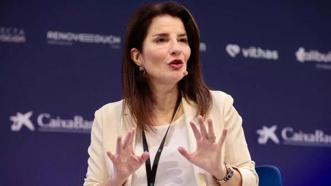 Hortensia Roig (Edem): "Un ejecutivo no puede dejar el coche en el párking de Mercadona, es para los clientes"