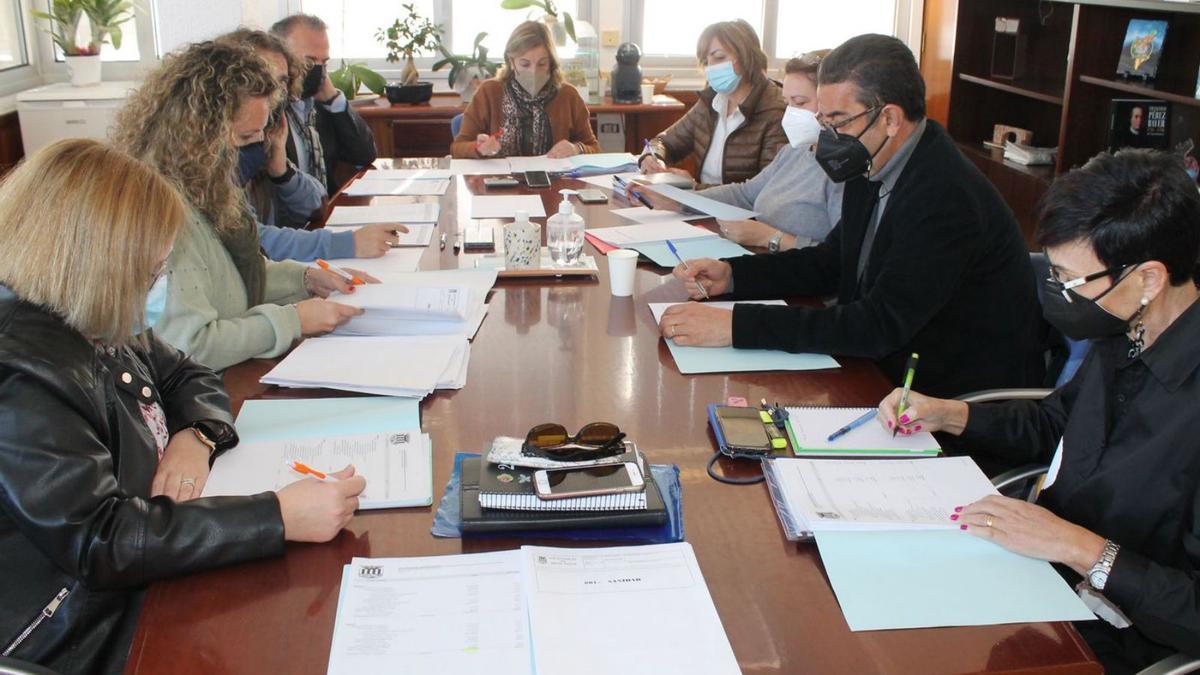 El equipo de gobierno de Benicàssim, que lidera Susana Marqués, prepara las cuentas municipales para el 2022. | MEDITERRÁNEO