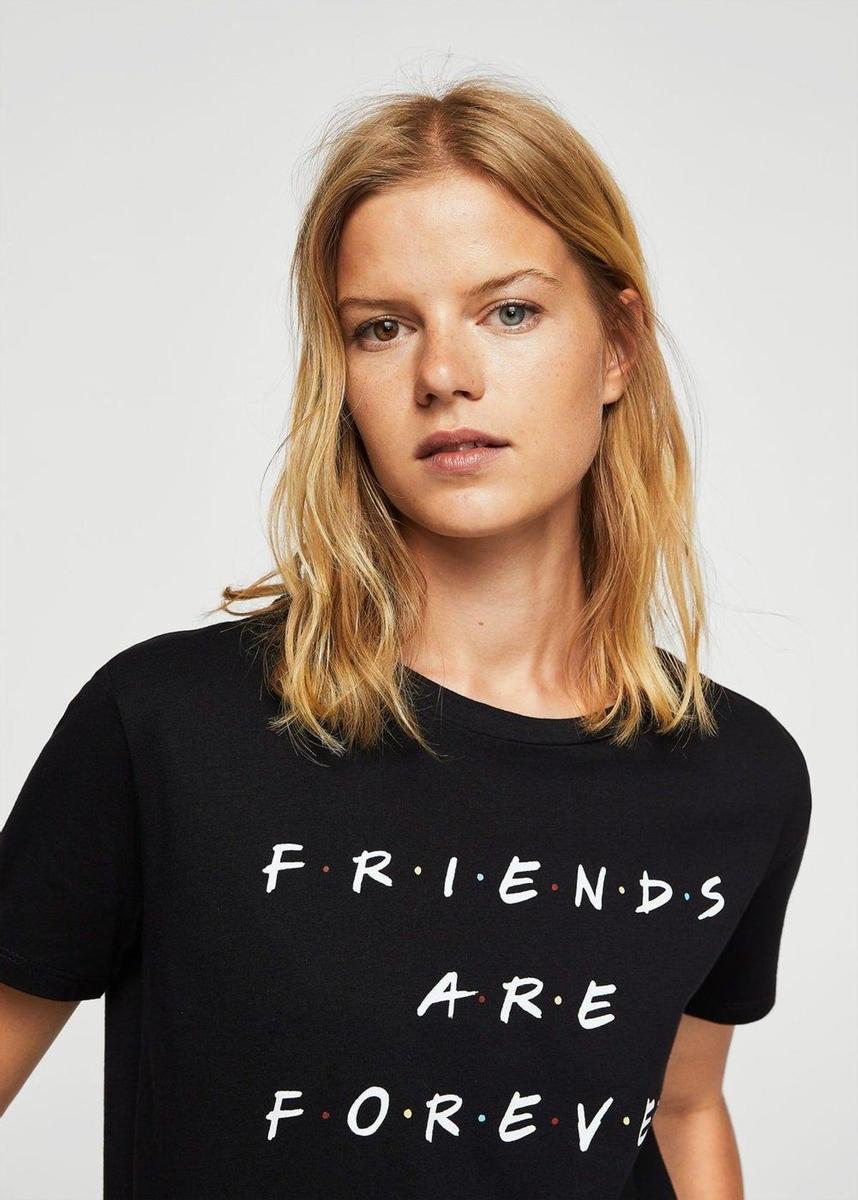 La camiseta de Mango con la que sueña toda fan de Friends
