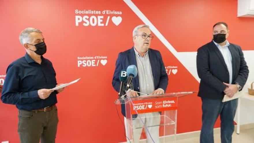 El PSOE acusa a Vicent Marí de llevar la «política clientelar de Santa Eulària» al Consell de Ibiza