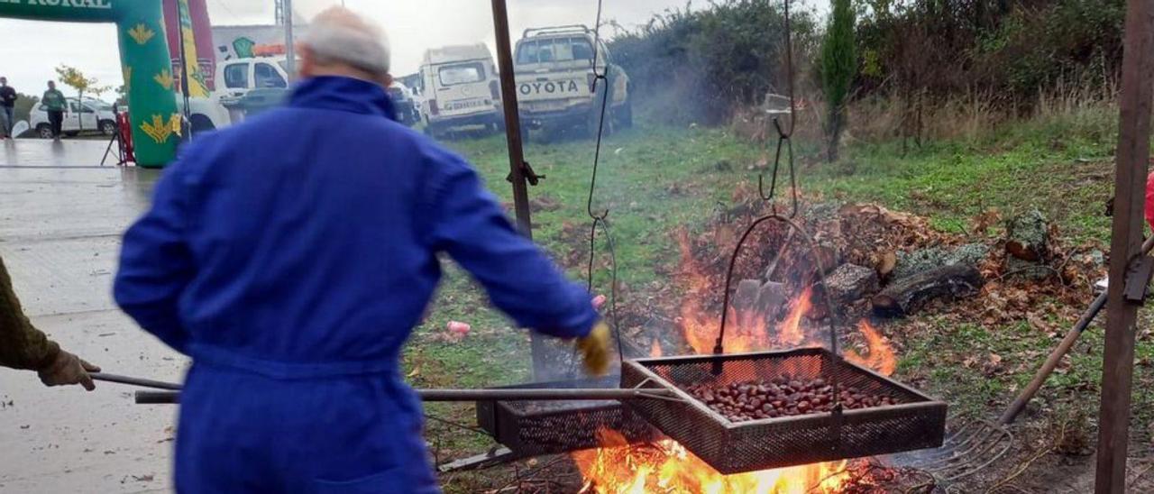 Asado de castañas a la lumbre. | V. E. B.