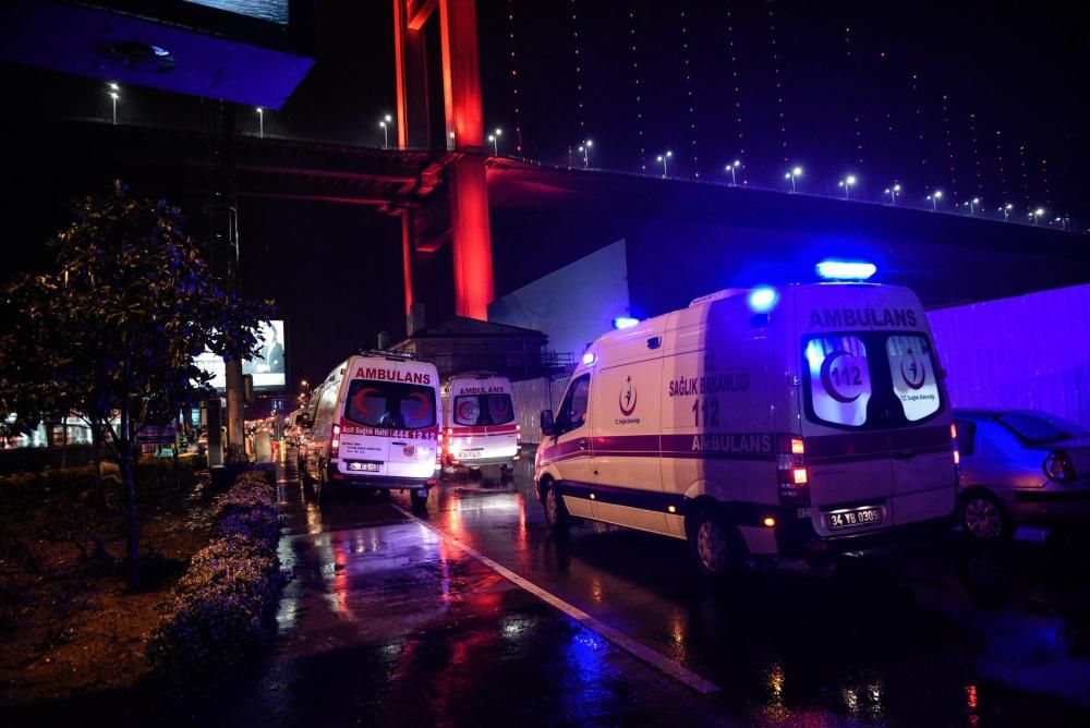 Matanza en la discoteca Reina de Estambul en Año Nuevo.