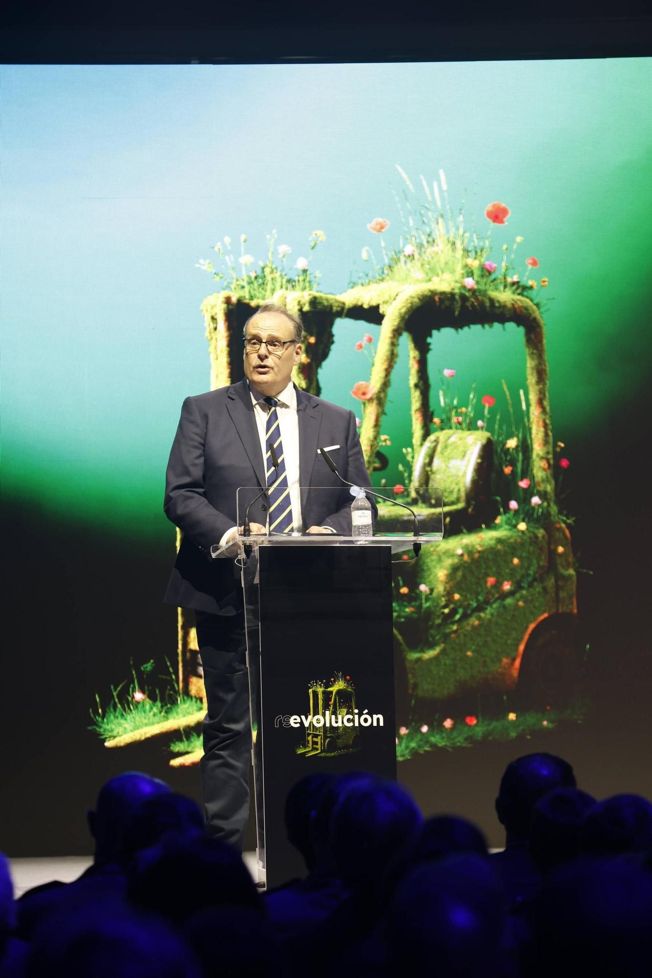 EN IMÁGENES: Así fue la presentación de la fábrica de GAM en León
