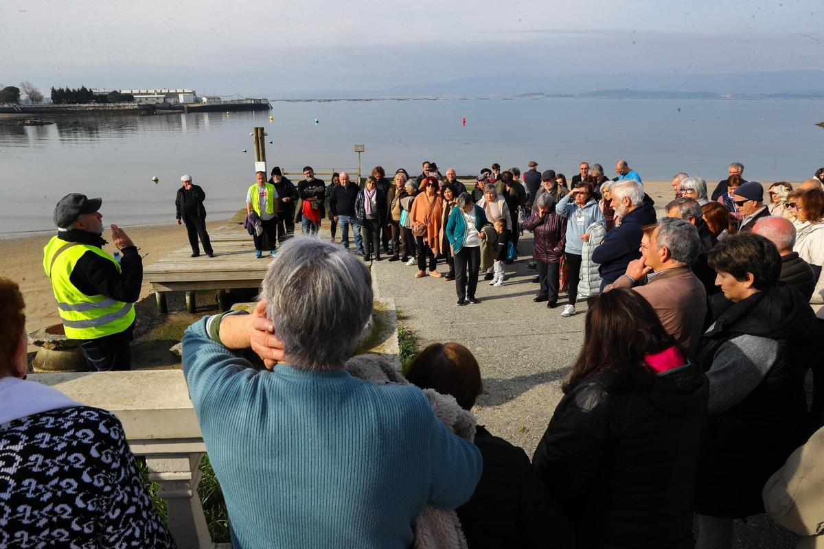 La situación de la playa preocupa a todos los sectores sociales y económicos de Vilaxoán.