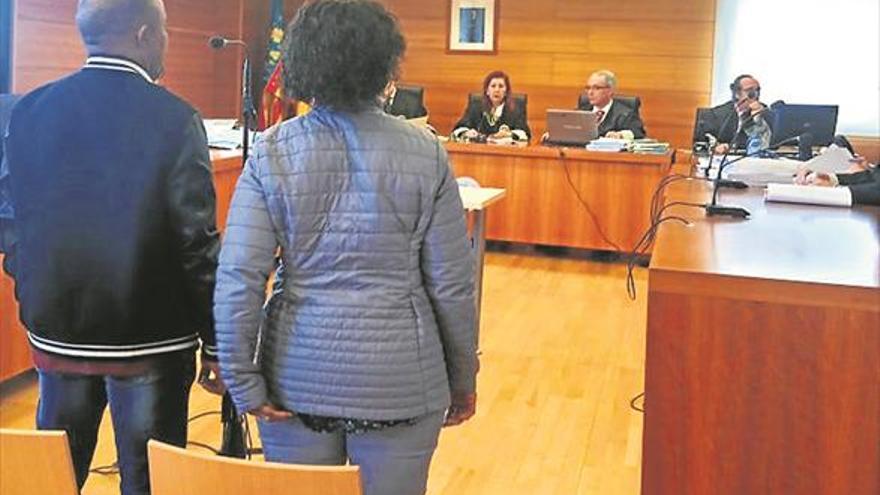 Siete años de cárcel por prostituir a una menor y amenazarla con vudú