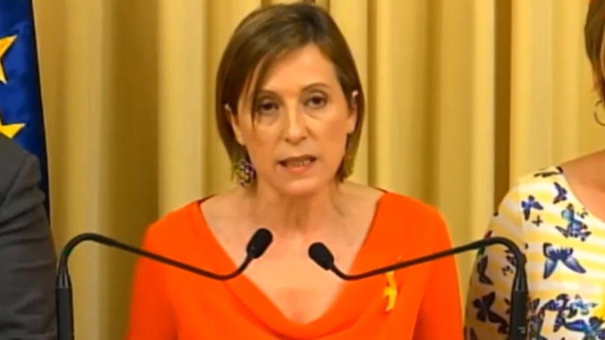 Quan Carme Forcadell assegurava que el Parlament no faria ni un pas enrere pel 155