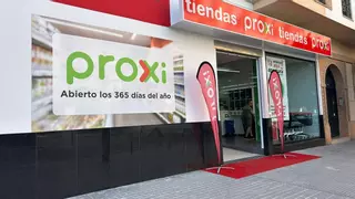 Proxi abre su tercera tienda en el barrio de Poniente Sur y dará servicio los 365 días de año