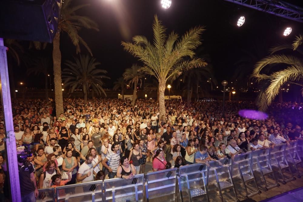 La fiesta del Flexas hace brillar el Parc de la Mar