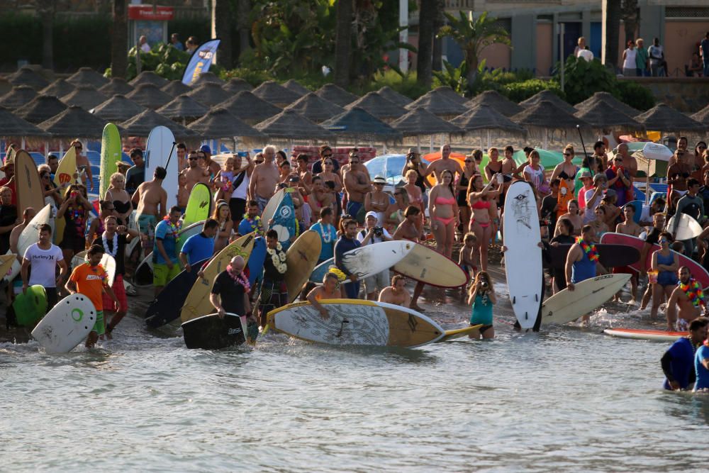 El mundo del surf despide a Oliver