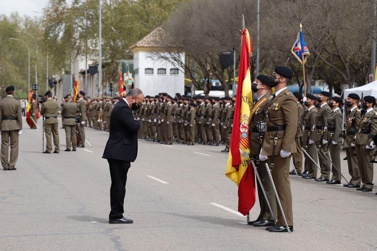 Más de 600 civiles juran bandera en Córdoba