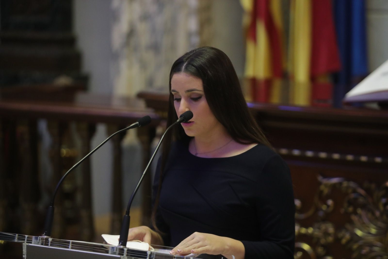 Falleras sin puente. Actividad de Carmen, Nerez y las cortes de 2022 a tres meses de Fallas