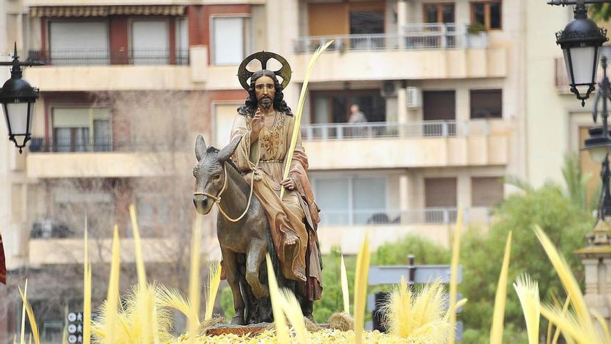 Último Domingo de Ramos con el Pas de la Burreta de Elche sin restaurar