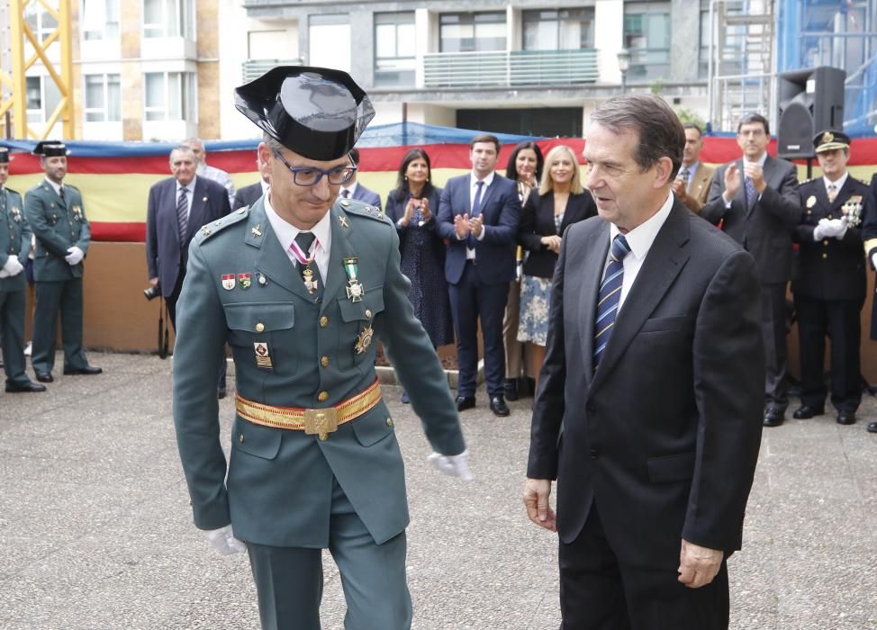 La Guardia Civil celebró ayer su día grande, el de su patrona la Virgen del Pilar, coincidiendo con una efeméride especial para este cuerpo, su 175 aniversario.