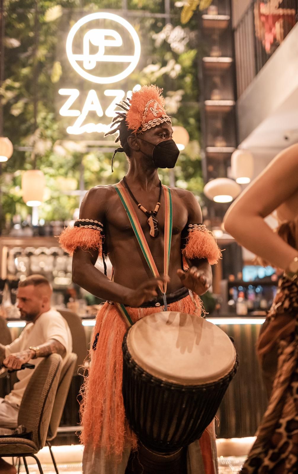 Zazú: el restaurante inspirado en 'El Rey León' de Cortes Valencianas