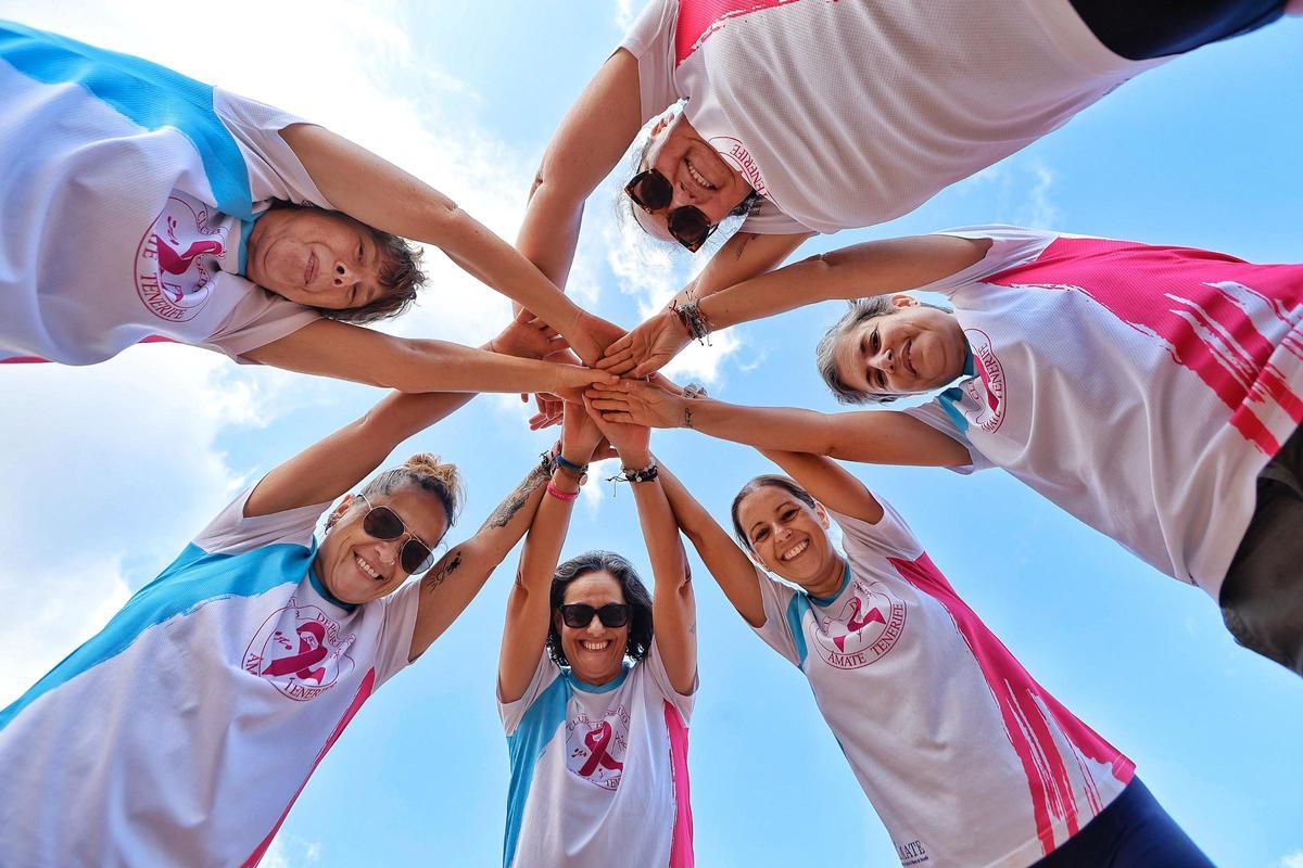 Las chicas de Ámate durante un entrenamiento