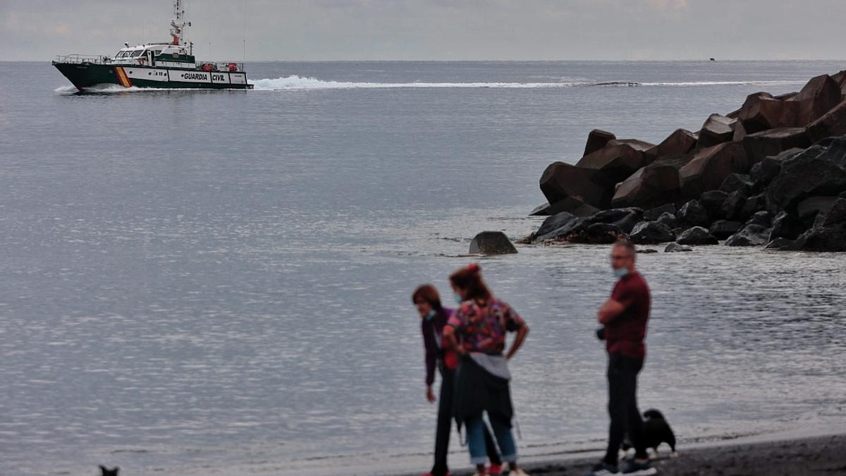 Coche y barco del hombre desaparecido con sus hijas en Tenerife